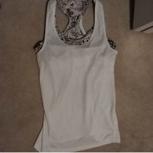 Workout tank top